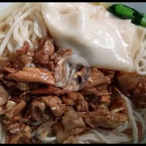 Yamin Ayam Jamur Pangsit Basah