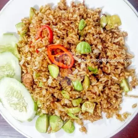 Nasi Goreng Teri Pete